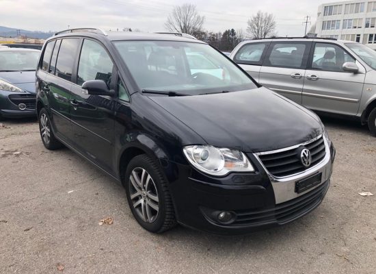 VW Touran Conceptline DSG 2008